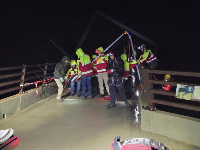 Preparing an artificial high directional tripod